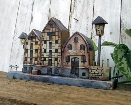 Dekoracja z drewna, ręcznie malowana - domki Spichrze nad Brdą