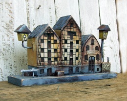 Dekoracja z drewna, ręcznie malowana - domki Spichrze nad Brdą