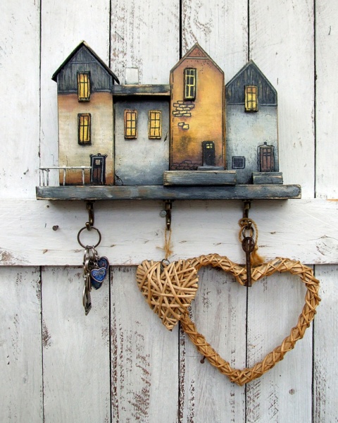 Drewniany wieszak na klucze - Cztery Kamienice