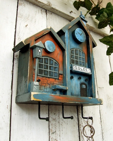 Drewniany wieszak na klucze, mały - seria Zabytkowe dworce