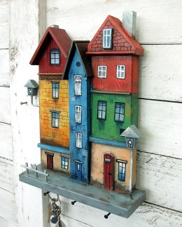 Drewniany wieszak na klucze - Kolorowa starówka