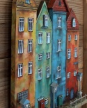 Kolorowe kamienice - dekoracja ze starych desek, ręcznie malowana