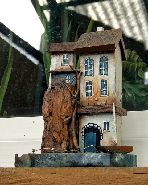 Drewniany domek, dekoracja - Stary Pensjonat