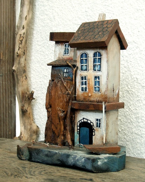 Drewniany domek, dekoracja - Stary Pensjonat