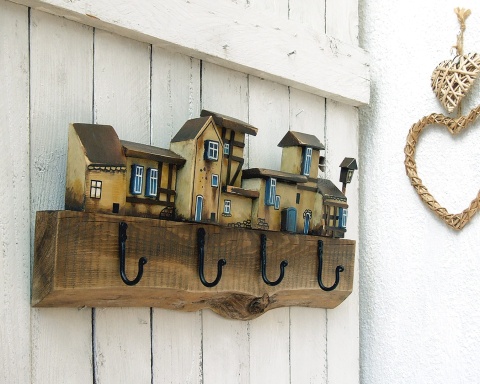 Drewniany wieszak ubraniowy - Popołudnie na Starówce