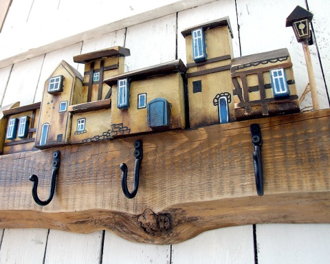 Drewniany wieszak ubraniowy - Popołudnie na Starówce