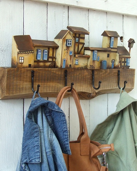 Drewniany wieszak ubraniowy - Popołudnie na Starówce