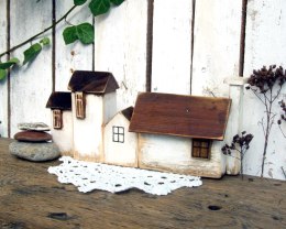 4 drewniane domki dekoracyjne - białe