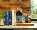 Podwórko - dekoracja, podpórka do książek