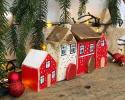 Drewniane świąteczne dekoracje - czerwone domki