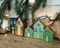 Zestaw domków do świątecznych dekoracji - w odcieniach zieleni