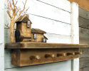Drewniana półka do kuchni, z wieszaczkami - Na skraju wsi